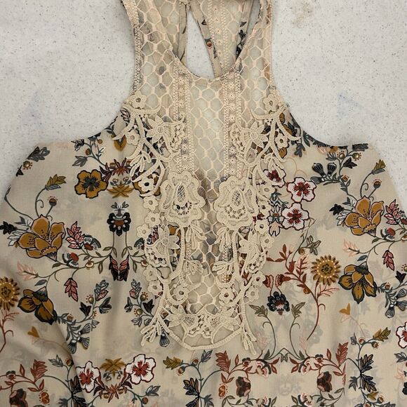 Band Crush Tank Top Womens Small Tan Floral Crochet Boho Sleeveless Cottage - Picture 8 of 9